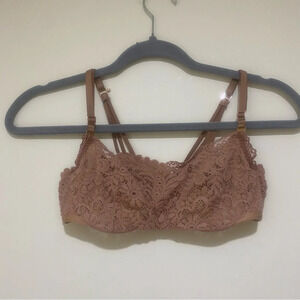 Women’s Aerie Brand Tan Nude Coloured Square Neck Bra Adjustable Straps Size 34B